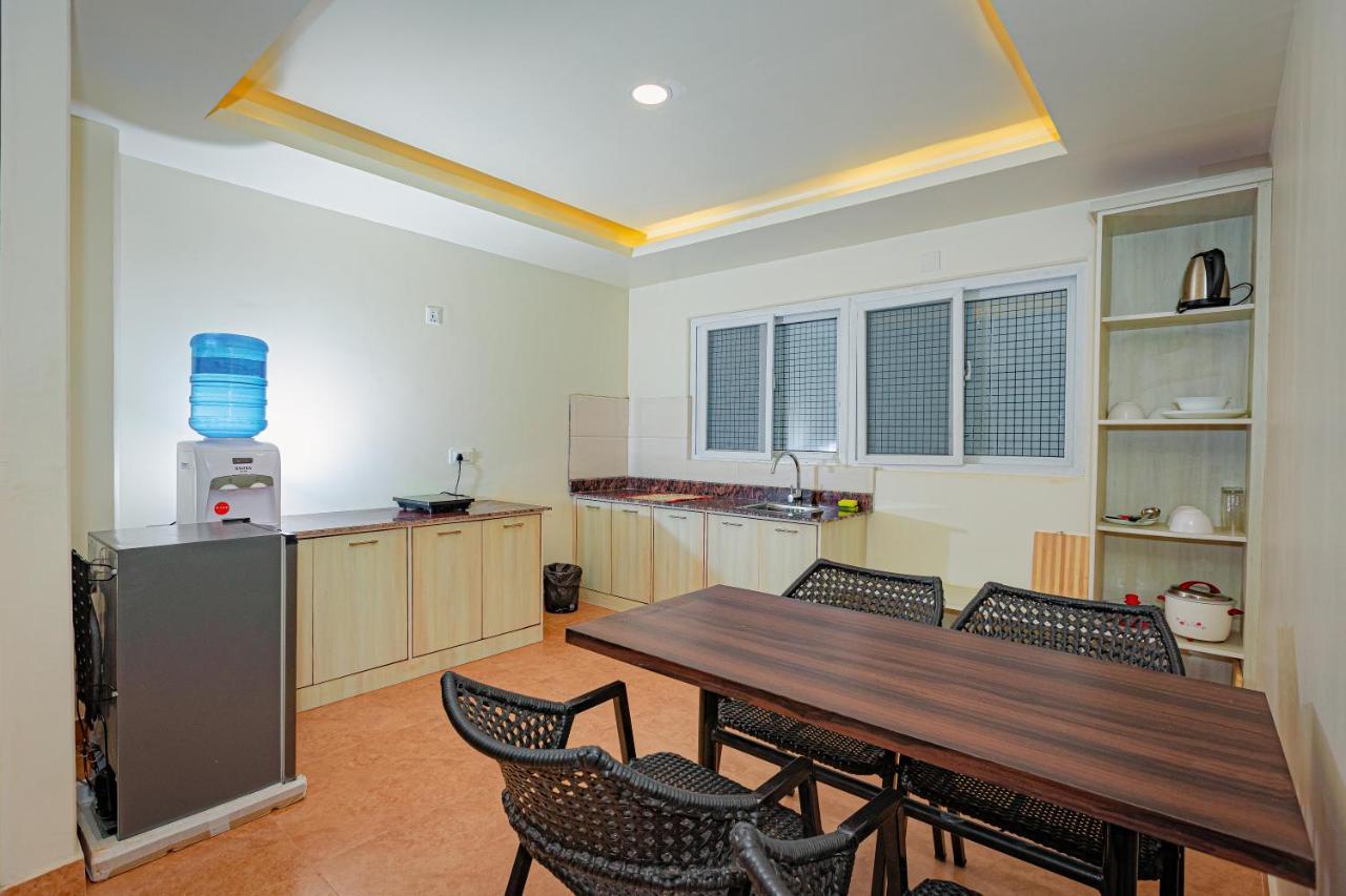 Ferienwohnung Poms Penthouse Pokhara Exterior foto